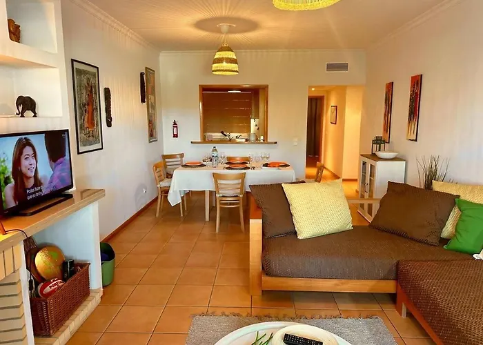 Monteverde Kulle By Fhr Piscina & Parking